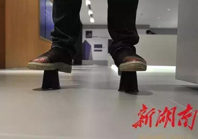 湖南造涂料黑科技，让纸杯能站人，鸡蛋硬度赛石头！